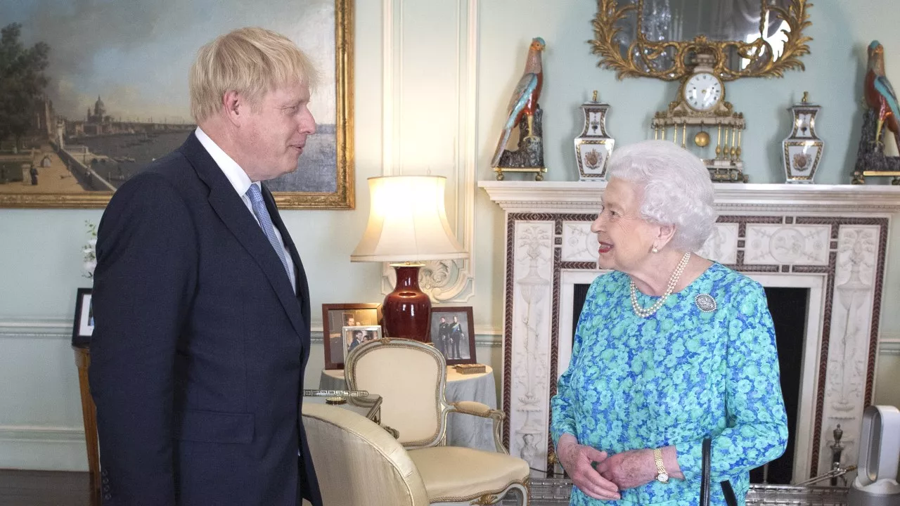 Boris Johnson debunks ‘malicious’ Queen Elizabeth II rumour