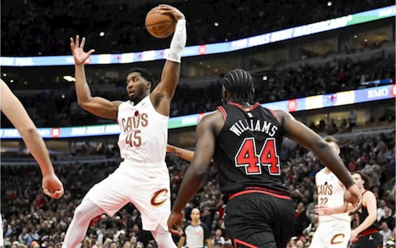 NBA, risultati della notte: i Cavs non si fermano, Wemby e SGA trascinano Spurs e Thunder