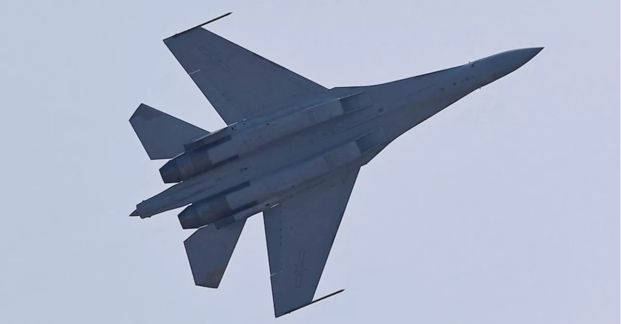 La Cina svela il caccia J-35, il jet invisibile che sfida gli Usa