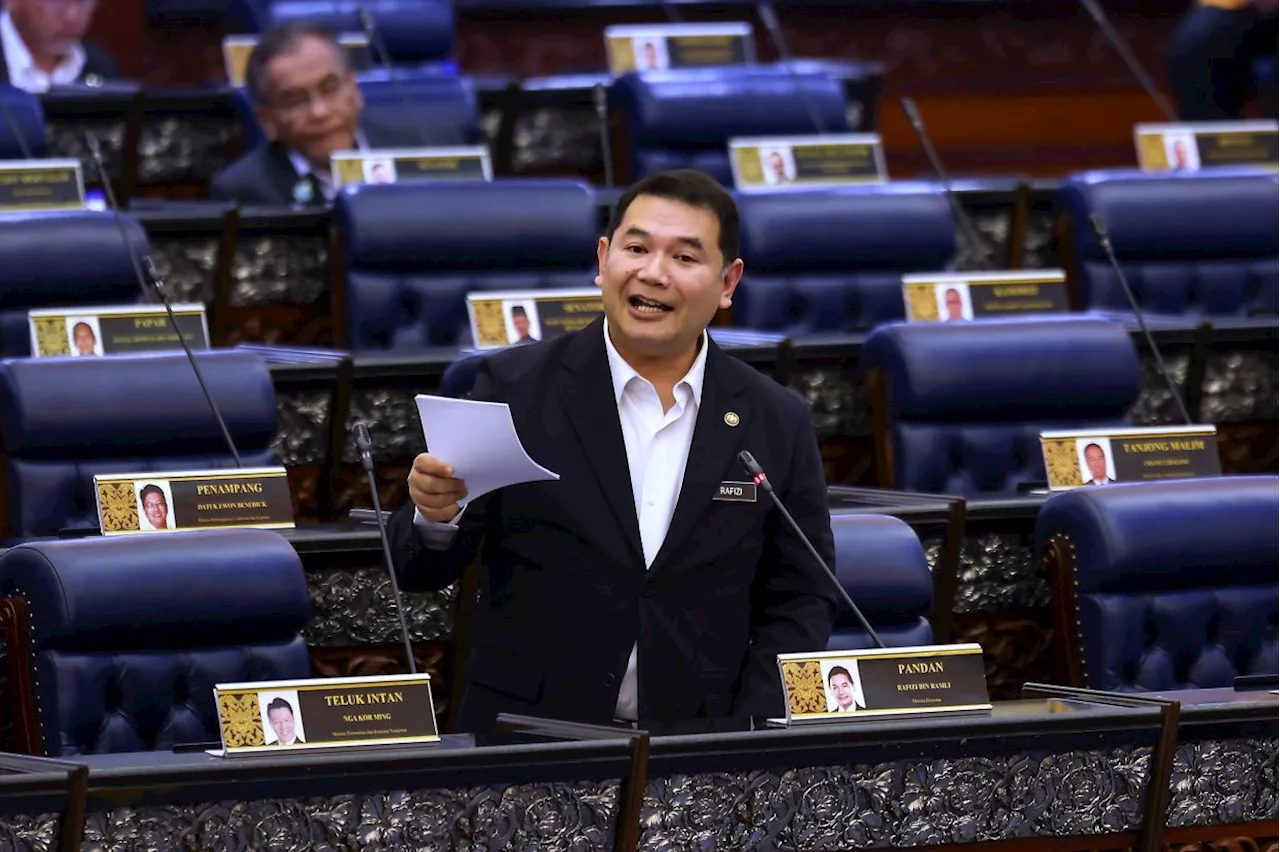 Car ownership issues could make low-income households miss out on petrol subsidies, says Rafizi