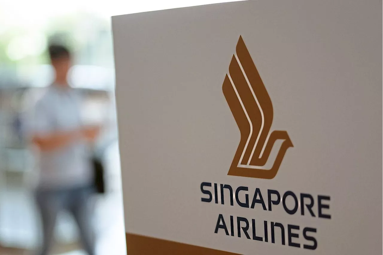 SIA’s 2Q profit dips on surplus capacity