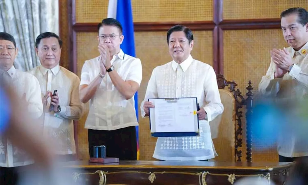 Marcos signs landmark maritime laws