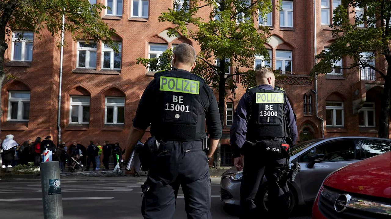 „Fußball-EM lässt Überstundenberg wachsen“: Kein Ausgleich, kein Geld – Berliner Polizei vor Rekord bei Mehrarbeit