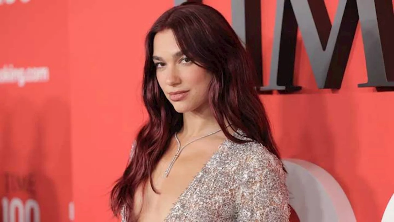 Profil Dua Lipa yang Mendadak Batal Gelar Konser di Jakarta