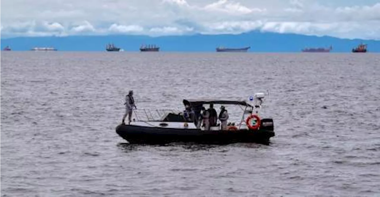 Kudat Zone MMEA detains pump boat suspected of smuggling 5,000 litres of petrol out of Malaysia