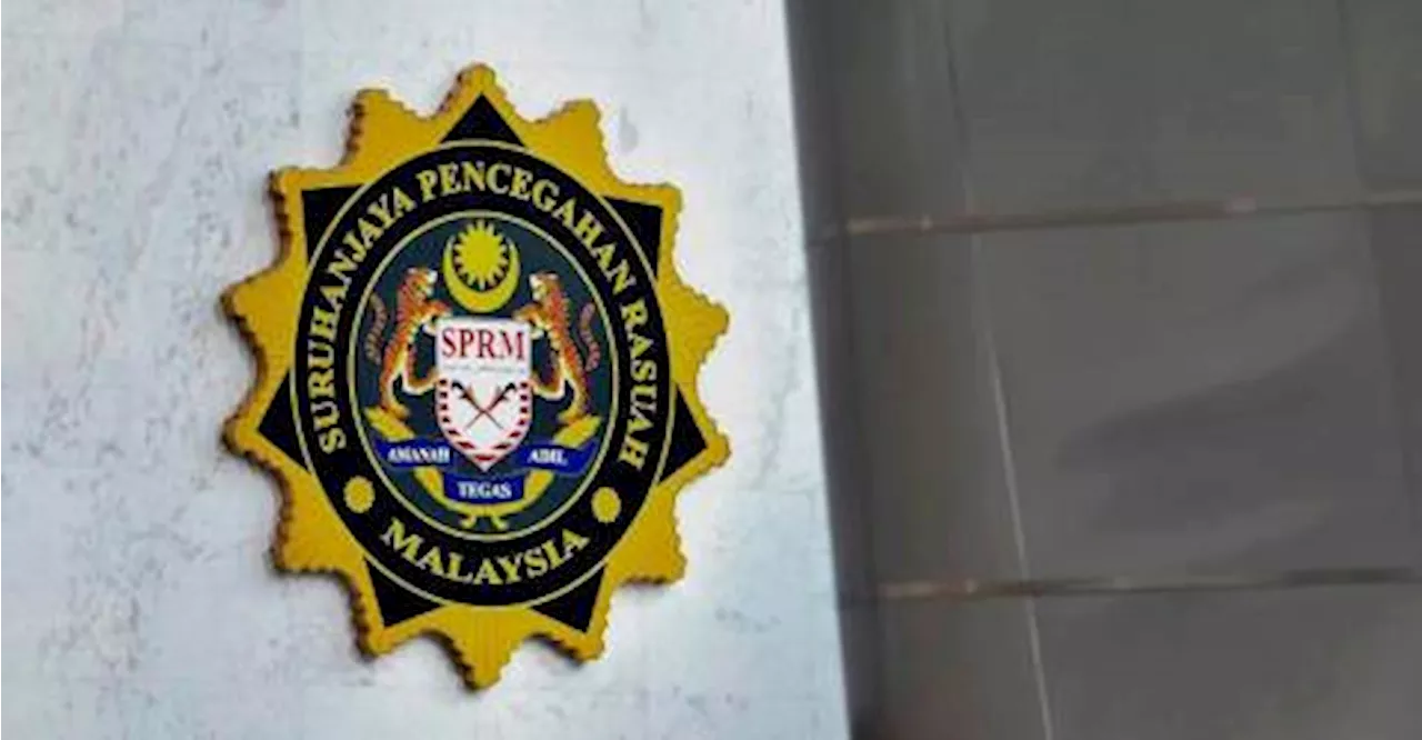 MACC nabs Bangladeshi with Datuk title for submitting documents with false details