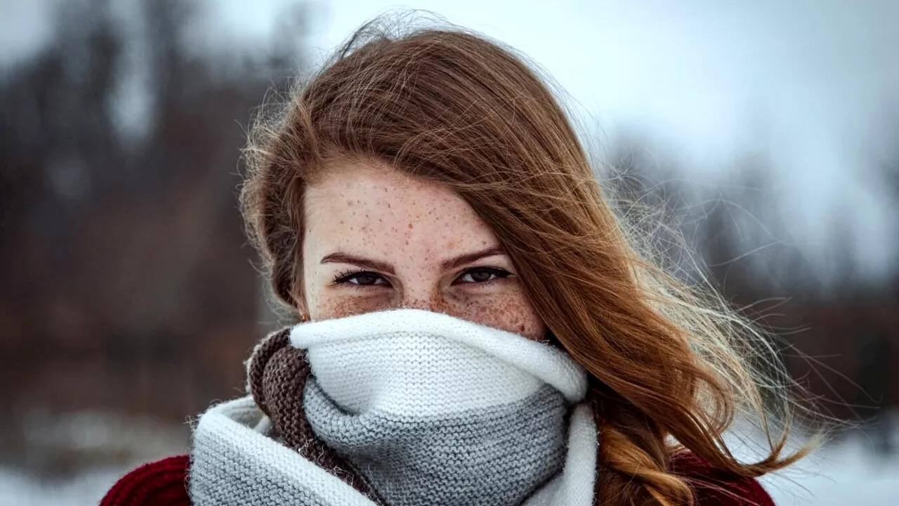 Come proteggere capelli e cuoio capelluto dagli effetti dell’inverno