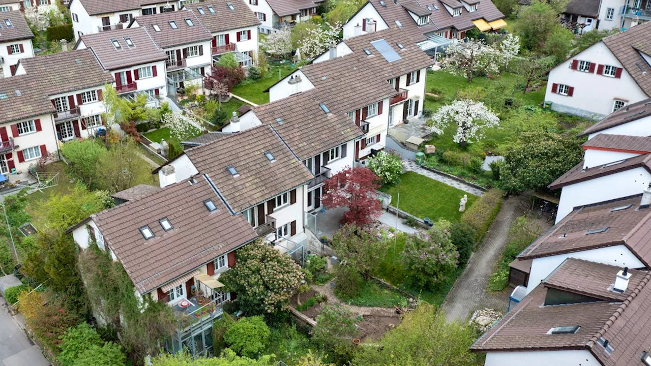 Schweiz verschwendet so viel Strom wie sie Solarenergie produziert