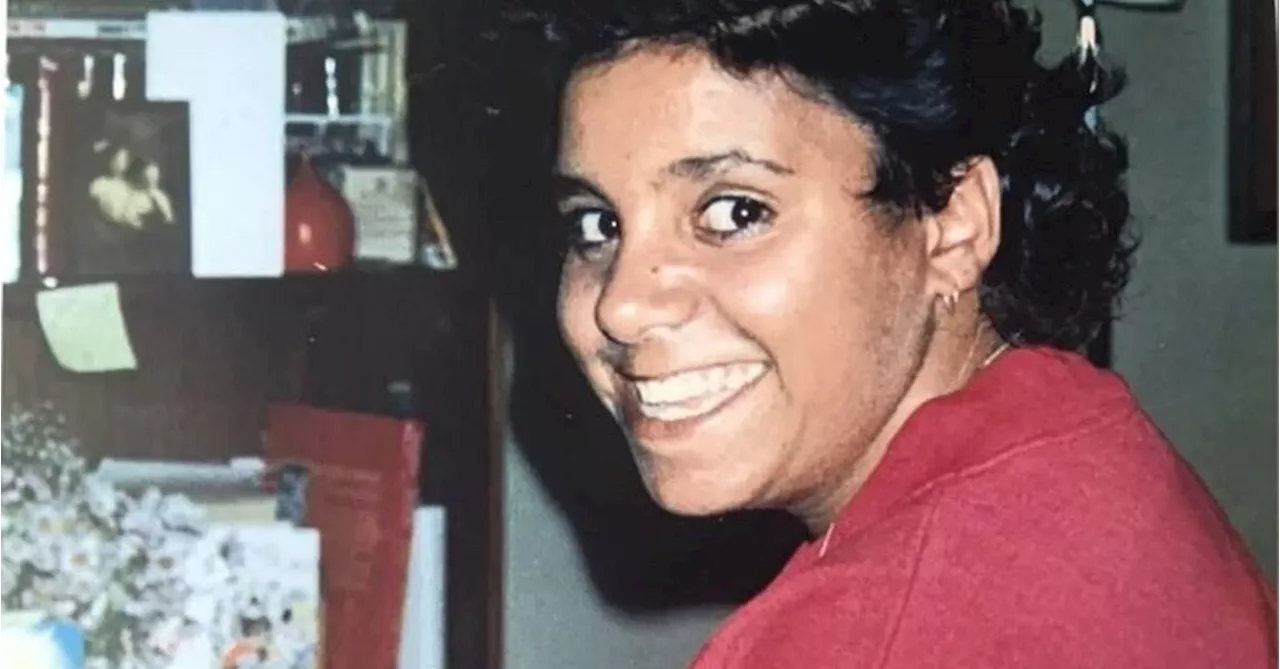 Police 'should've done more' to save woman murdered by her ex, coroner finds