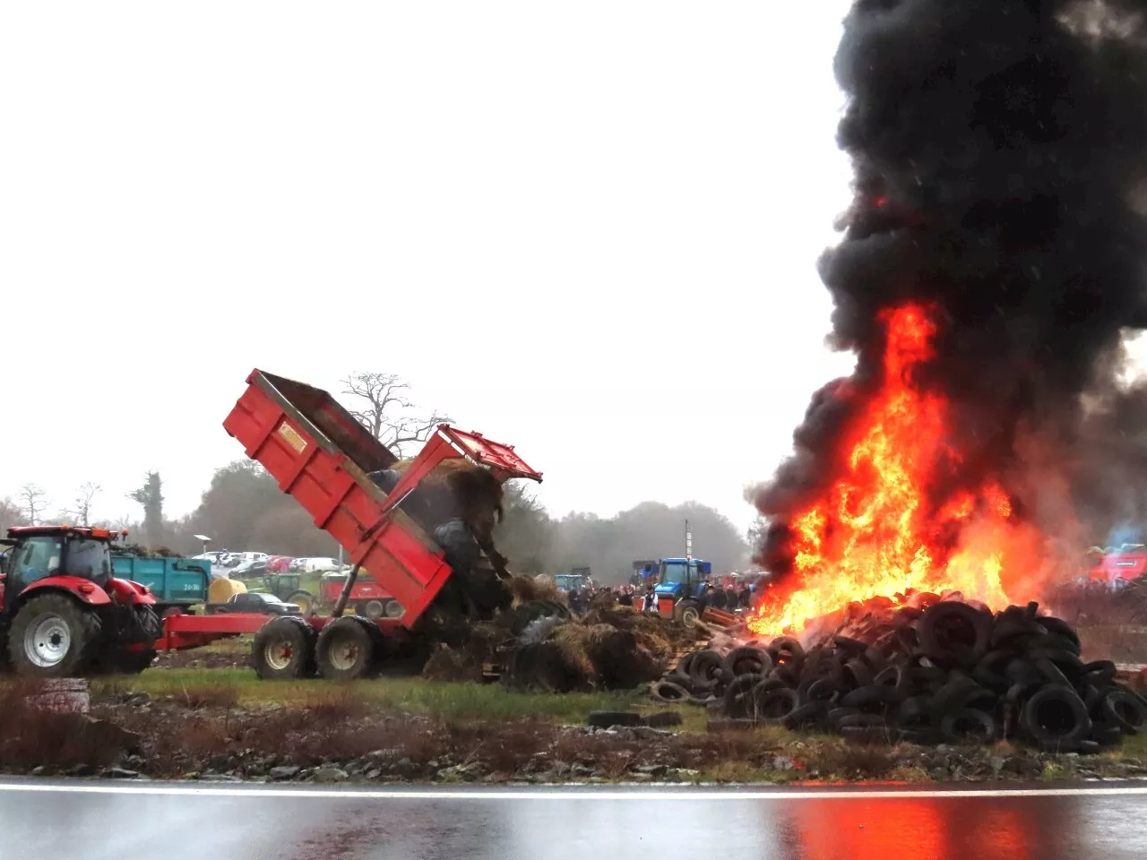 Les agriculteurs en colère prévoient un retour sur les ronds-points à Callac et Guingamp