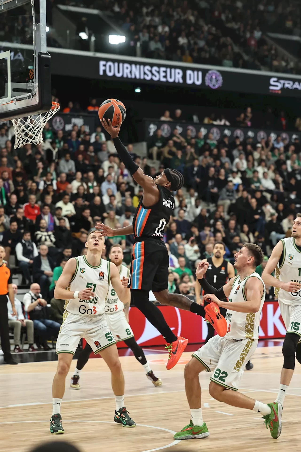 Qui arrêtera Paris ? Cinquième victoire de suite contre le Zalgiris Kaunas de Sylvain Francisco !