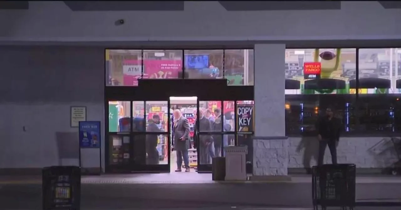 Los Angeles Police investigate deadly Sun Valley shooting inside Ralphs grocery store