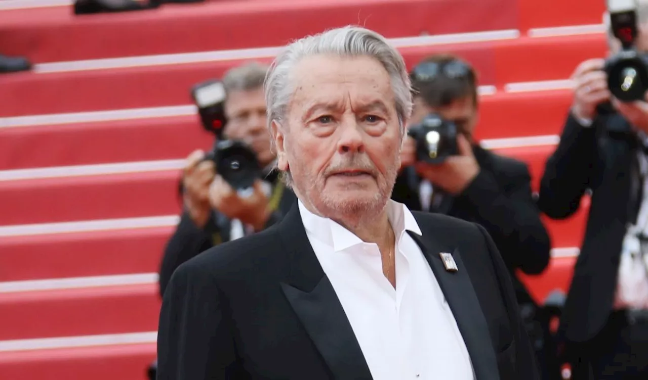 Alain Delon : qui est Daniel Guérin, avec qui on lui prête une relation ?