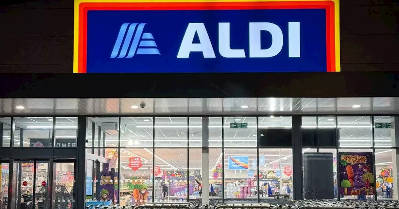 Aldi shoppers 'running' to stores for new £12.99 Christmas 'shimmer' gin