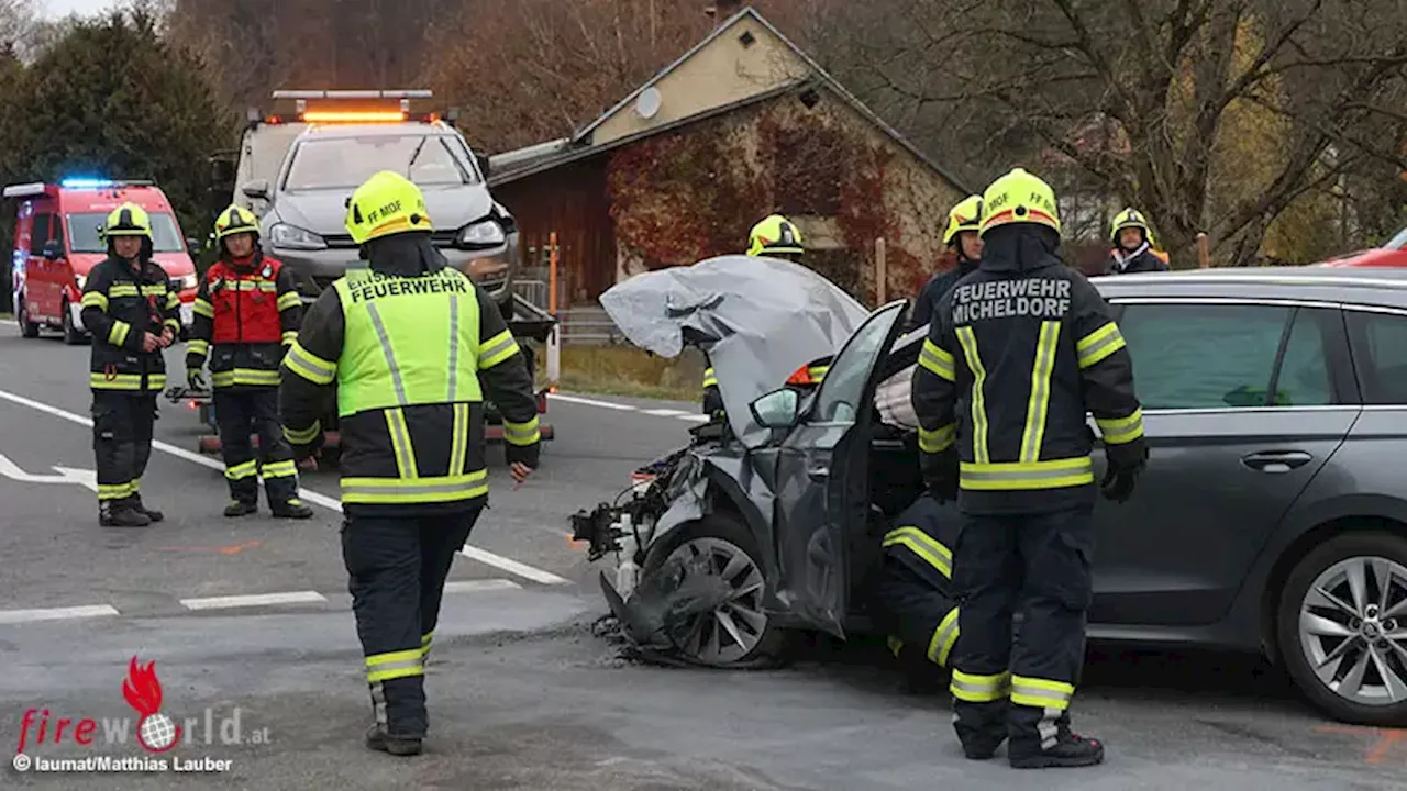 Oö: Eingeklemmte Person bei Kreuzungsunfall auf der B 138 in Micheldorf