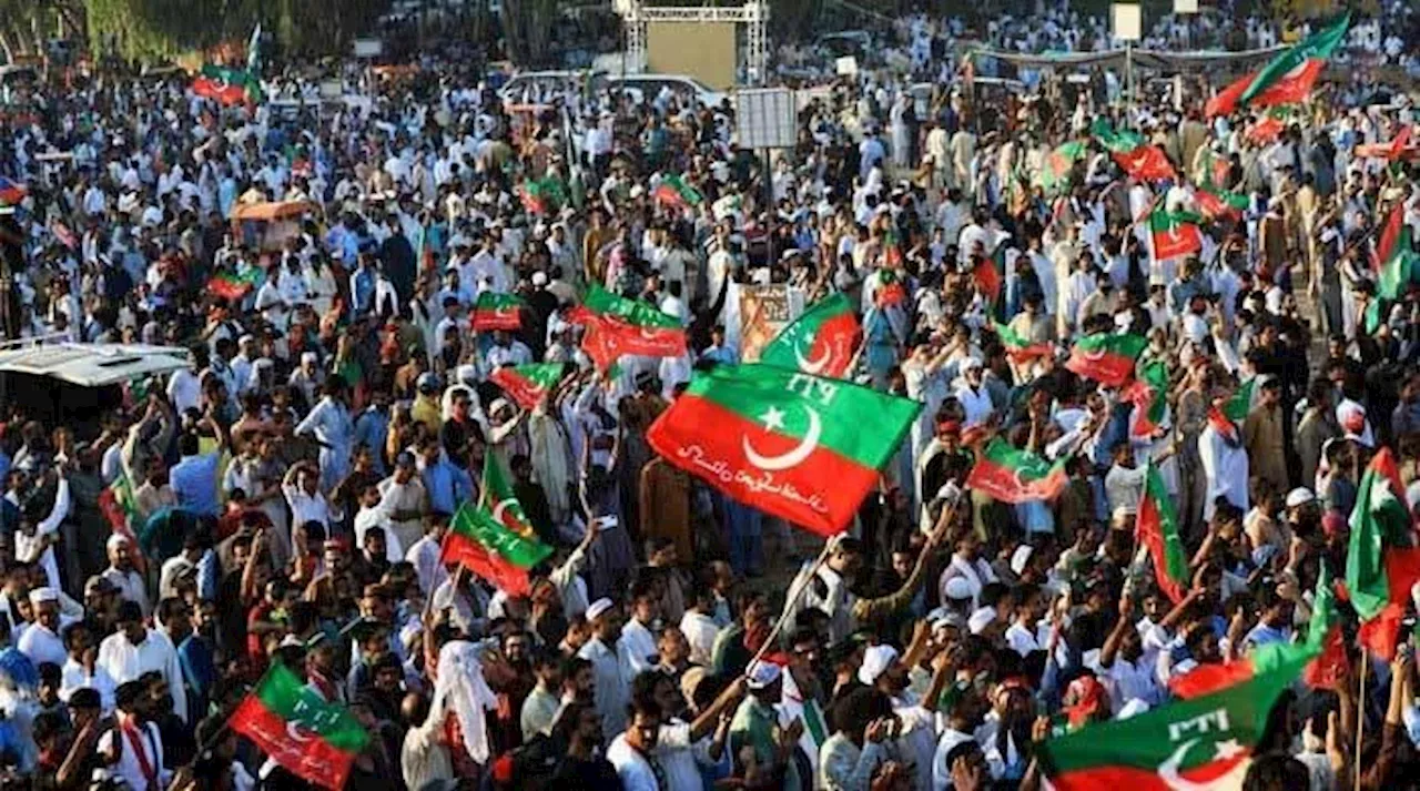 عمران خان نے 24 نومبر کو اسلام آباد مارچ کی کال دے دی