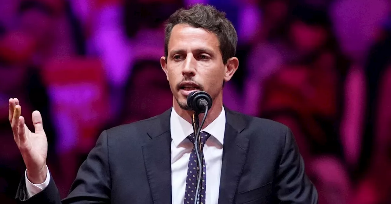 Tony Hinchcliffe Apologizes 'To Absolutely Nobody' For Trump Rally Puerto Rico Joke