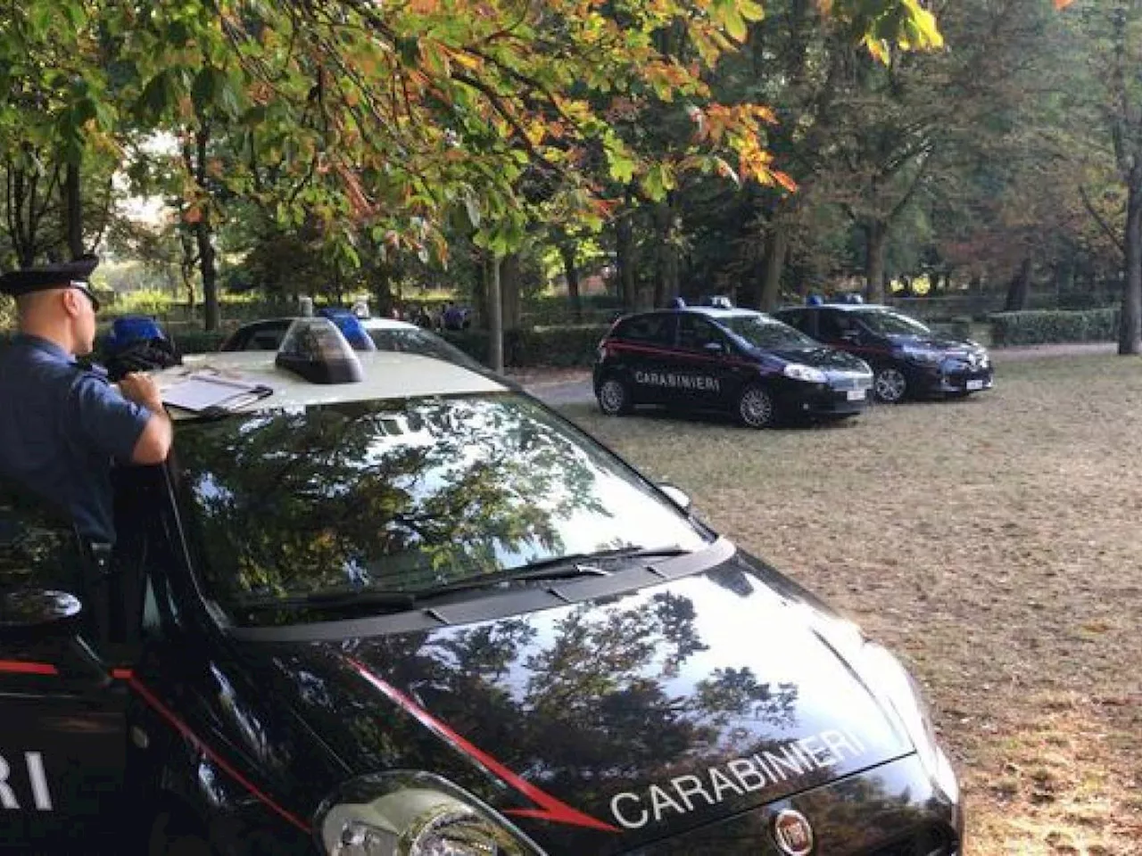 Viagra, stanze d’albergo e pedinamenti: la rete di corruzione che porta ai carabinieri di Pavia