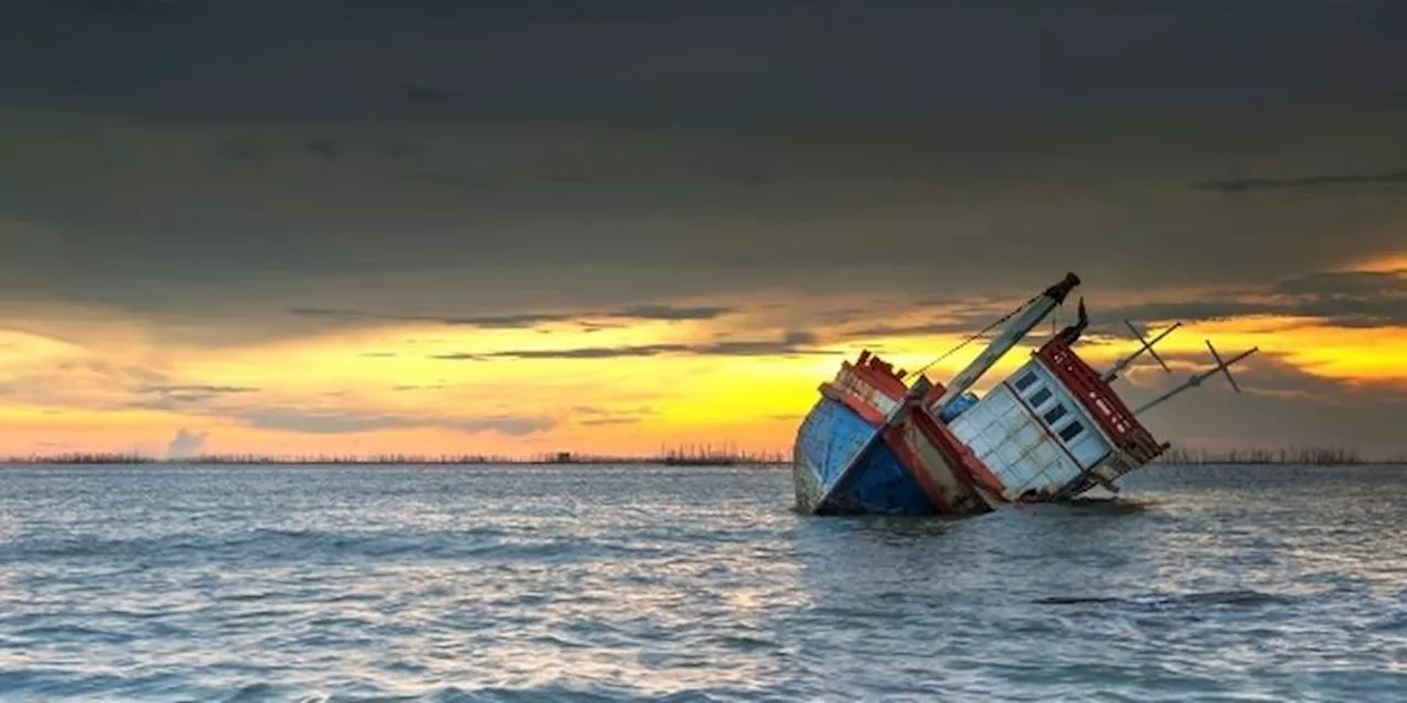 [HOAKS] Kapal Penyeberangan Banyuwangi-Bali Tenggelam pada 12 November 2024