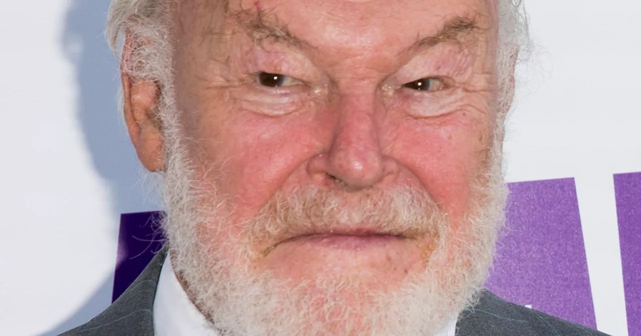 Corrie actor Timothy West dies aged 90 'with friends and family at the end'