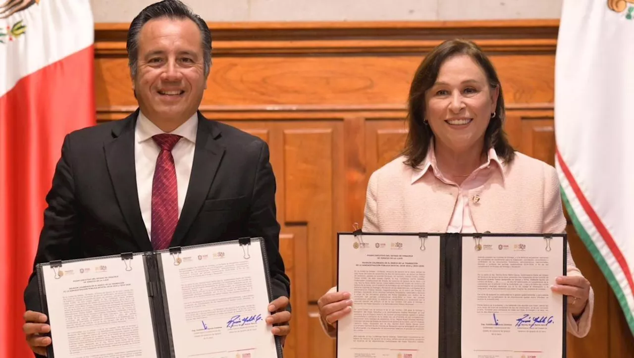 Rocío Nahle y Cuitláhuac García firman actas de entrega-recepción del gobierno de Veracruz