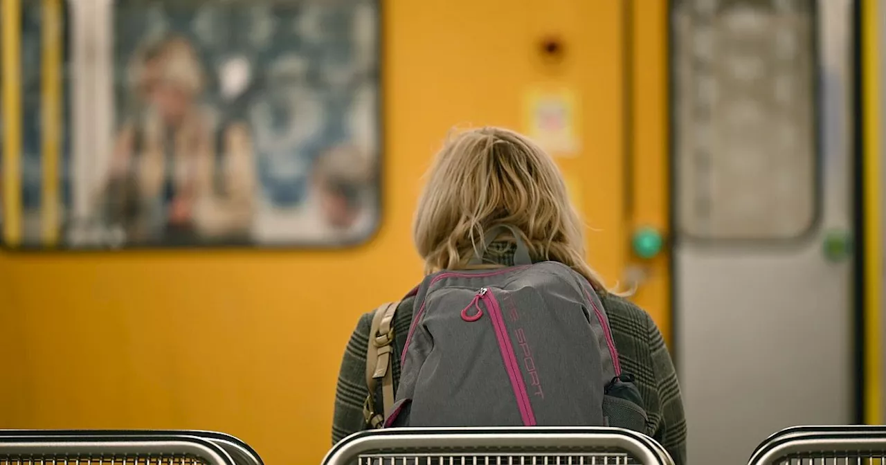 Vorbild Tokio: Berliner Grüne wollen U-Bahn-Wagen für Frauen