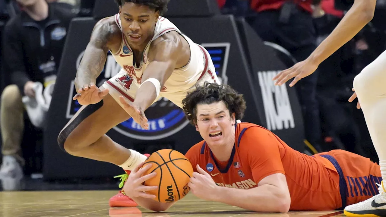 Clemson Tigers Basketball Remain Undefeated in Tense Matchup With EKU