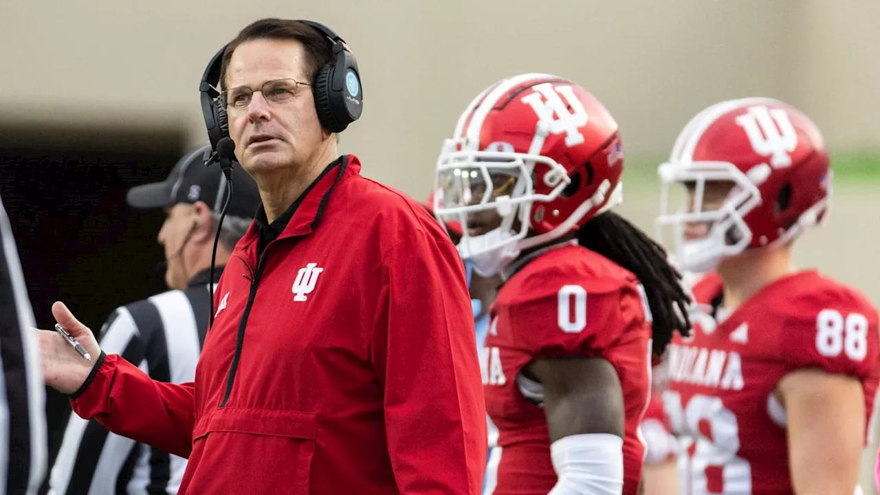 College Football Playoff Rankings: Indiana Ranked No. 5, No. 7 Seed in Bracket