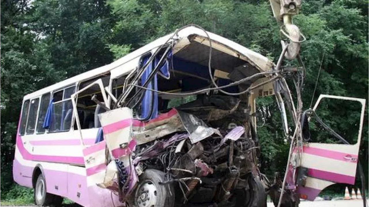 Bus Rombongan Pernikahan Terjun ke Sungai di Pakistan, Pengantin Wanita Satu-satunya yang Selamat