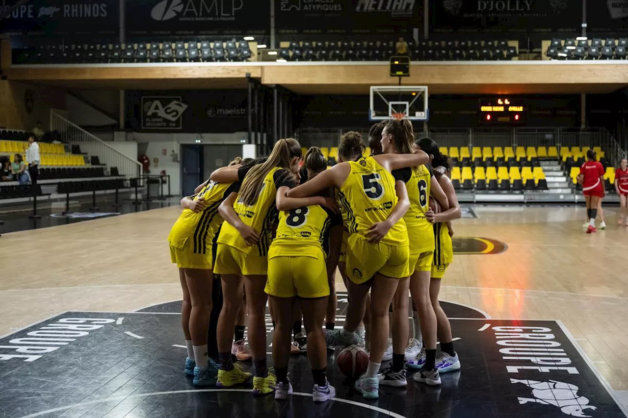 Basket-ball (NF2) : le Stade Rochelais Rupella a fini par craquer à Saumur