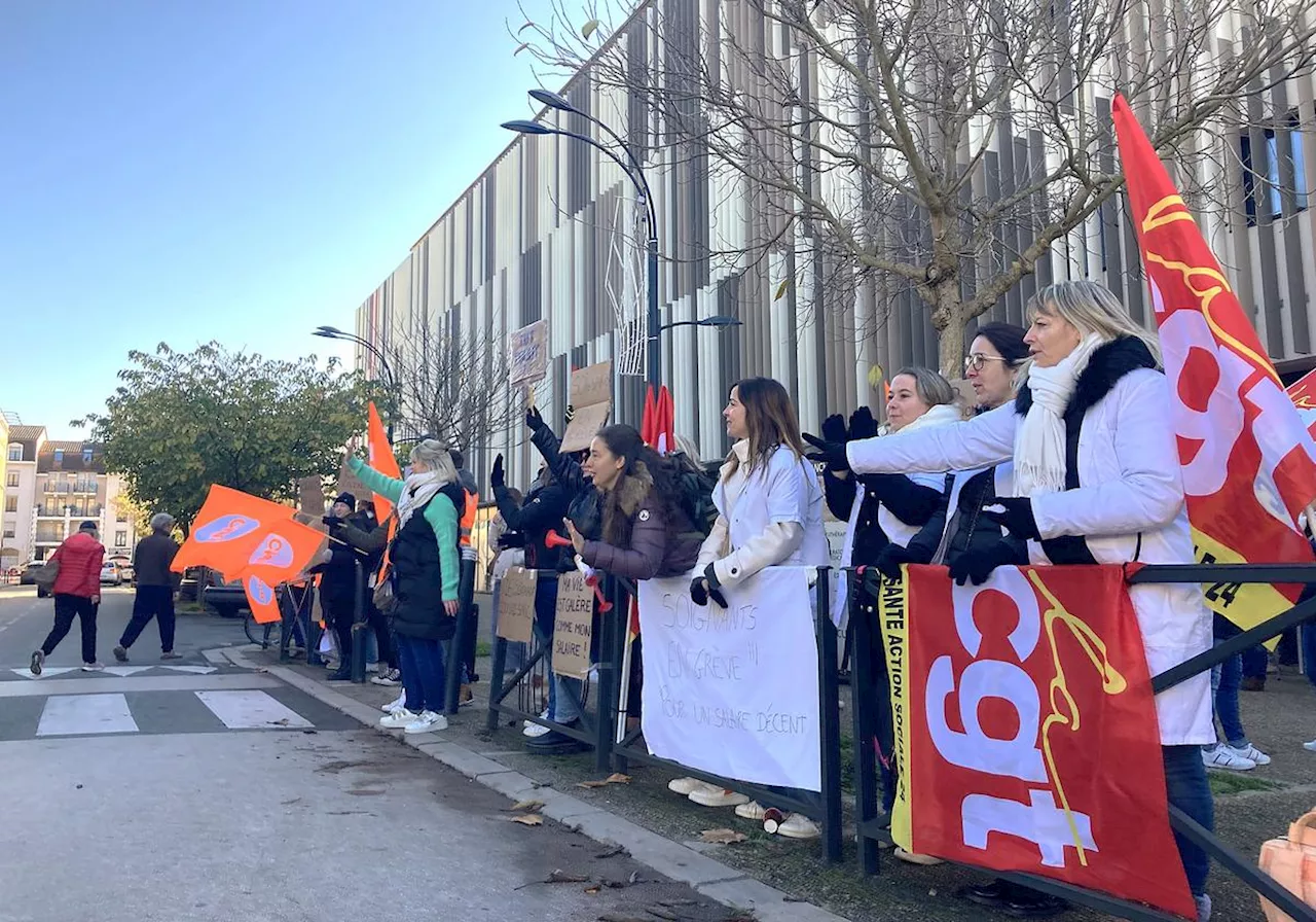 « Nous demandons des salaires qui s’alignent sur ceux de l’hôpital » : la grève à la clinique Francheville de Périgueux se poursuit