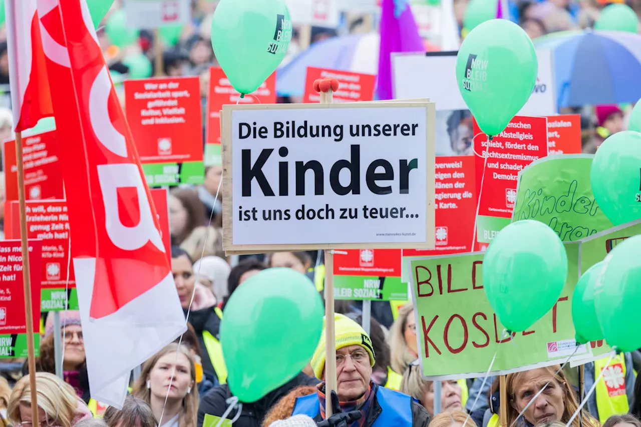 NRW: Protest gegen Kürzungen bei Sozialdiensten