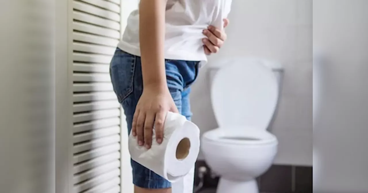 Constipation: सुबह-सुबह टॉयलेट में बिताना पड़ता है ज्यादा टाइम? तो उठते ही कर लें ये एक काम, कब्ज की दिक्कत होगी दूर