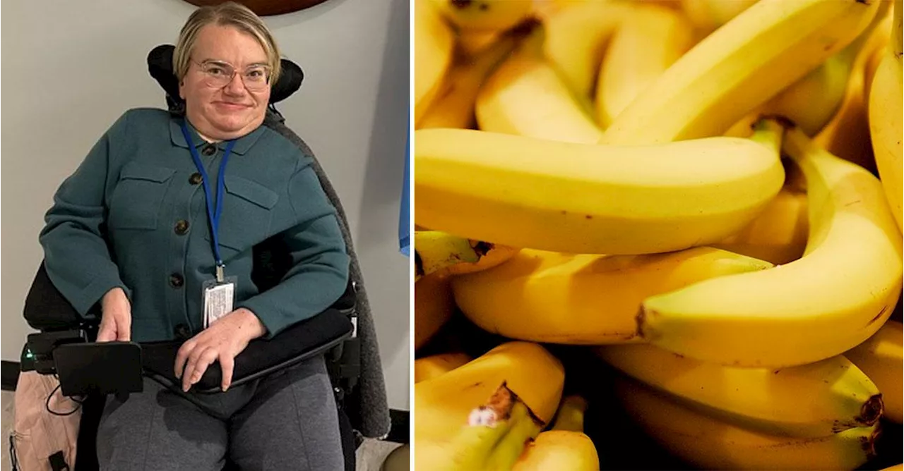 Tog med banan till ministerns möte – fick åka 46 våningar för att hitta papperskorg