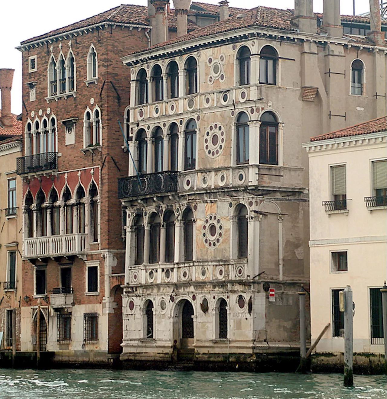 Venduto dopo anni Ca' Dario, il palazzo maledetto a Venezia