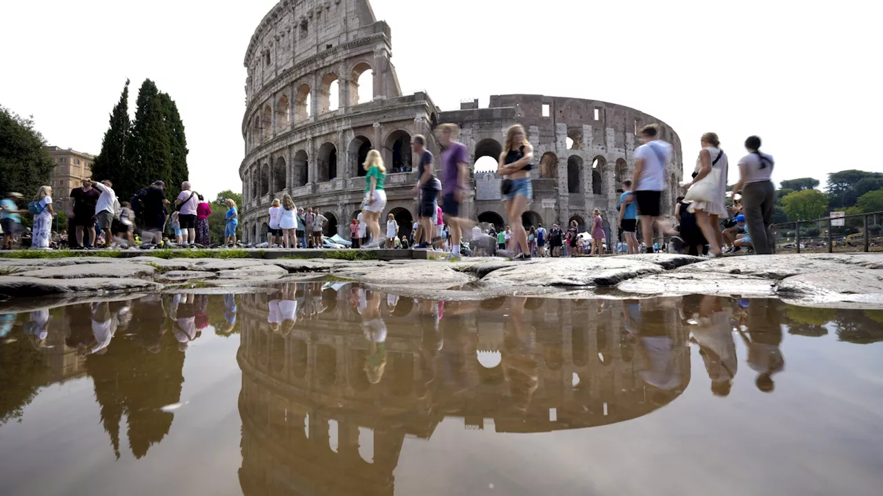 AirBnB users will play gladiators in Rome's Colosseum under $1.5-million sponsorship deal