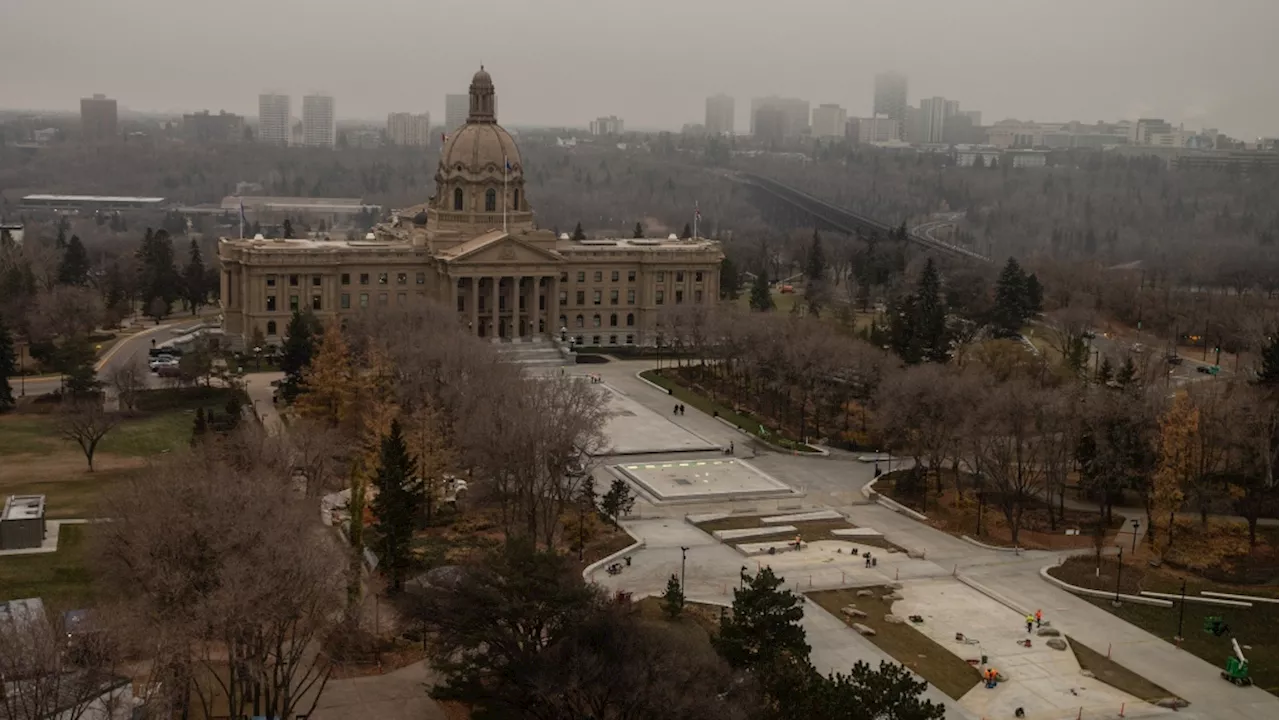 'Not seeing a lot of new jobs': New snapshot on Alberta's economy