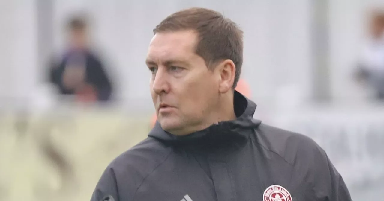 Shotts keep 'selling cheap goals', says boss after Cumnock defeat