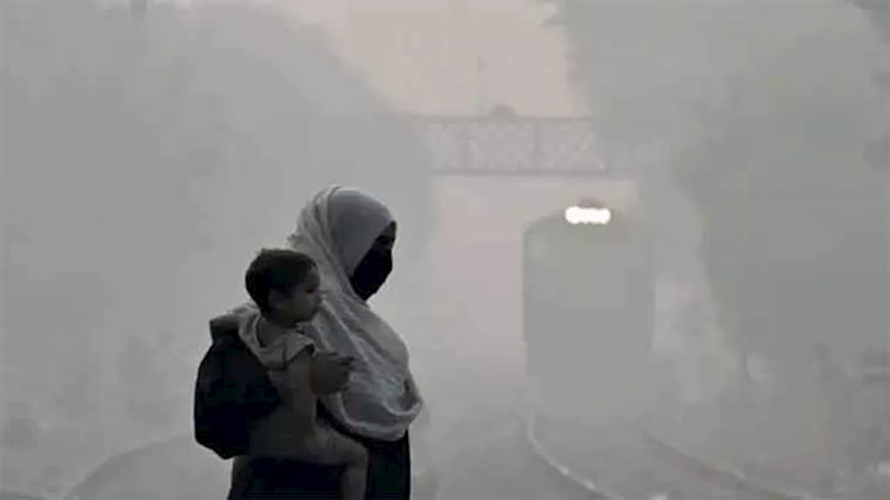 National health emergency stressed as smog crisis deepens