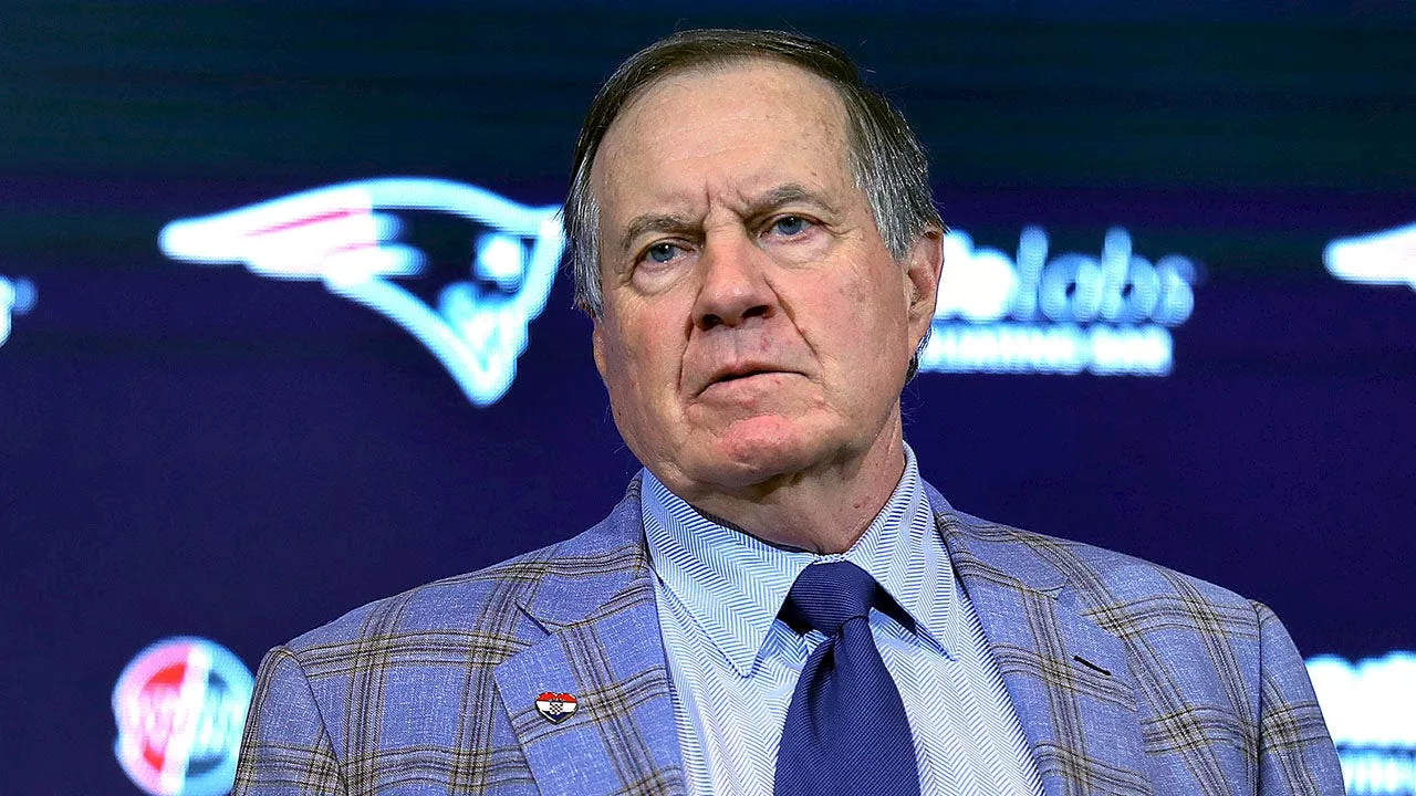 Boston radio host rips Bill Belichick after Patriots' win over Bears: 'He is such a d---'