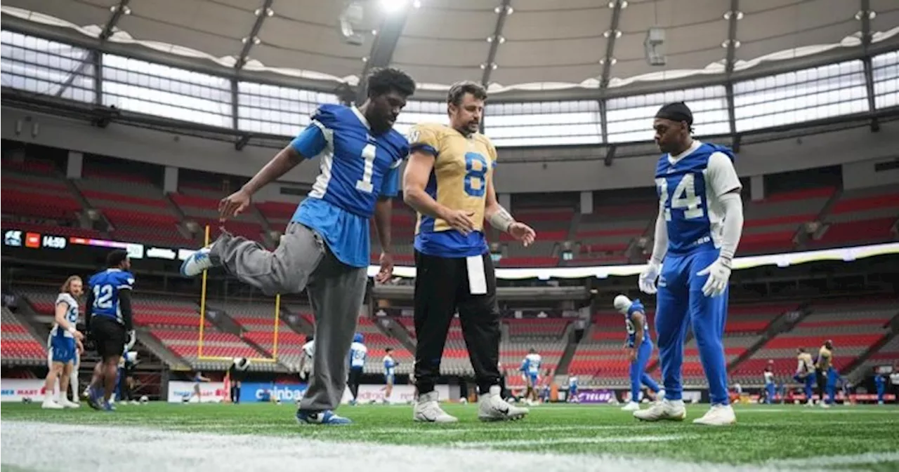 Veteran QB Zach Collaros leading ‘special’ Blue Bombers team into Grey Cup