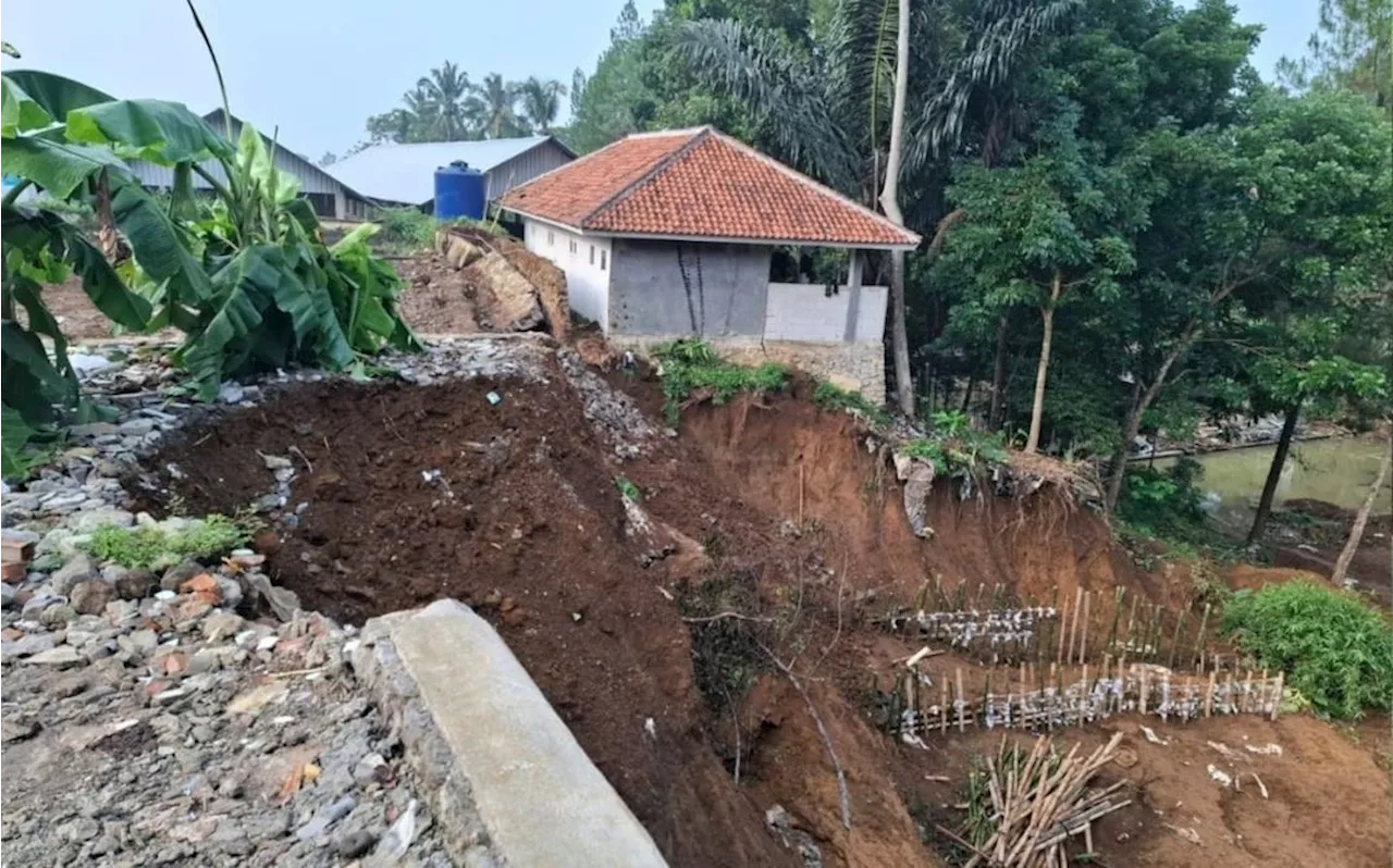 4 Santri Meninggal Tertimpa Tembok Ambruk di Pesantren Sukabumi