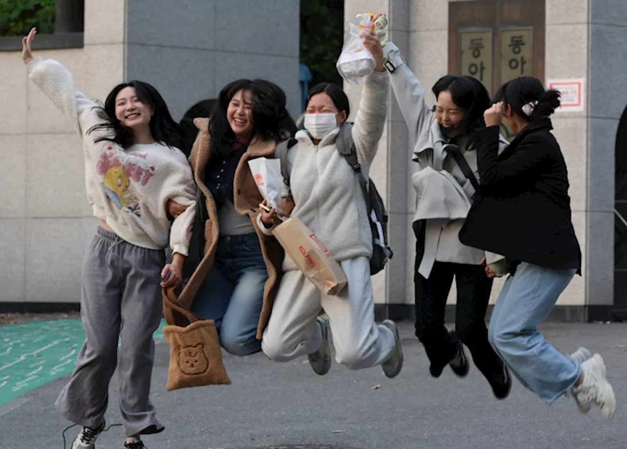 입시업계·수험생들 “킬러문항 없었지만…쉽지는 않았다”