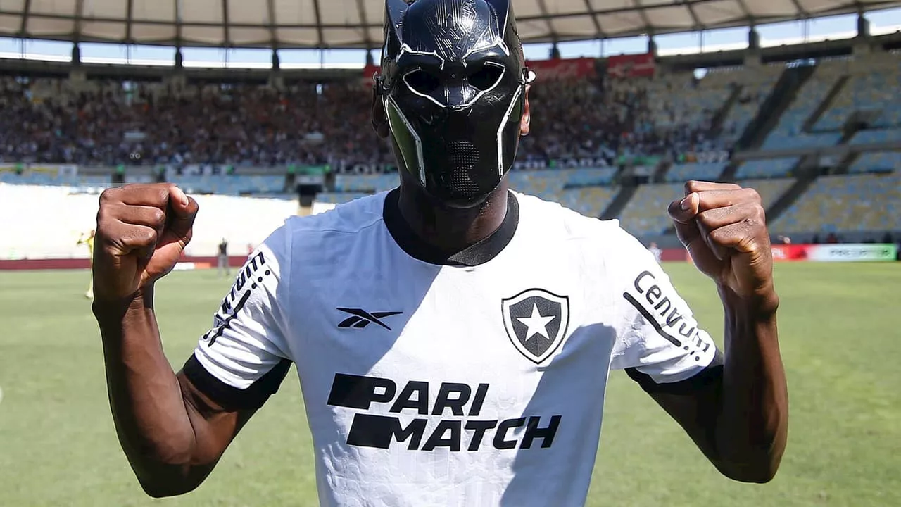 Melhor visitante do Brasileirão, Botafogo decide título fora de casa