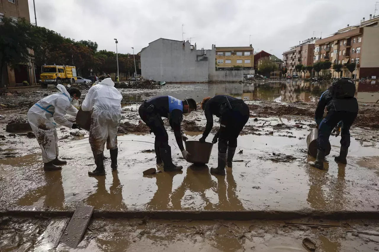  Málaga, Catalunya y València salvan el paso de la DANA; ahora la alerta persiste en Huelva,...