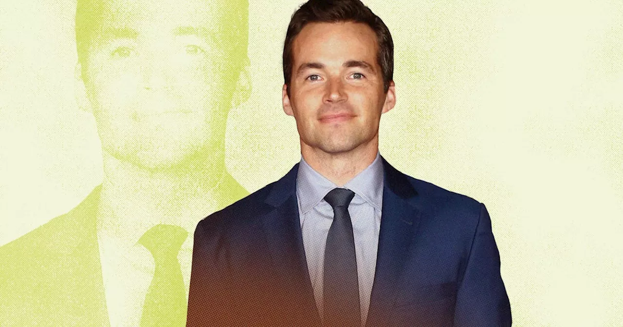 Ian Harding Reveals The Classic Holiday Movie That Scarred Him For Life