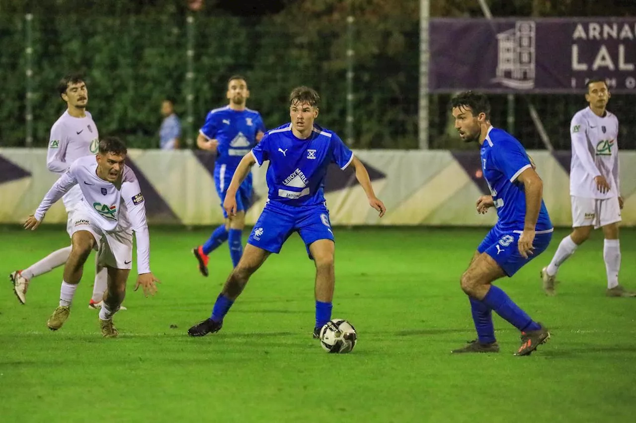 Football (Nouvelle-Aquitaine) : les Croisés de Bayonne chez le leader Seignosse