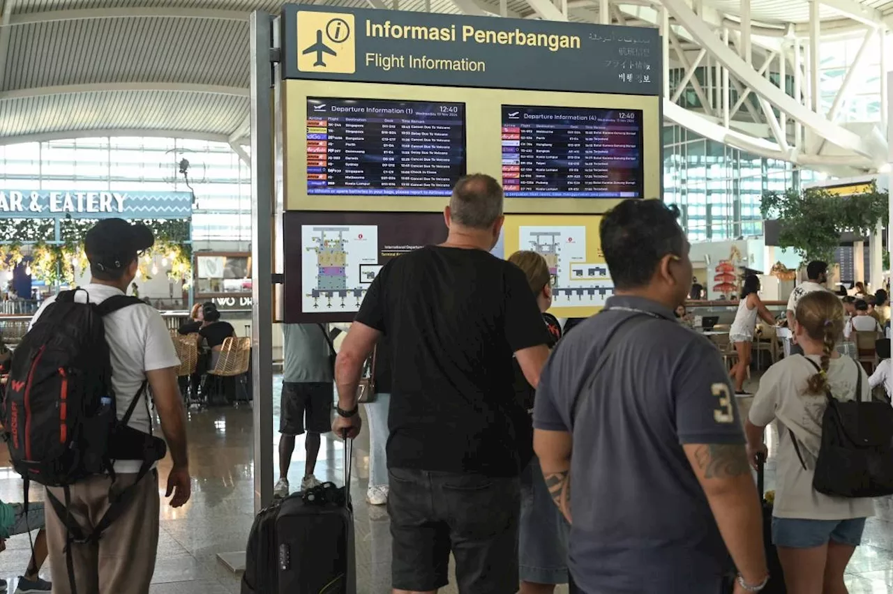 Flights to Bali resume following volcanic eruption