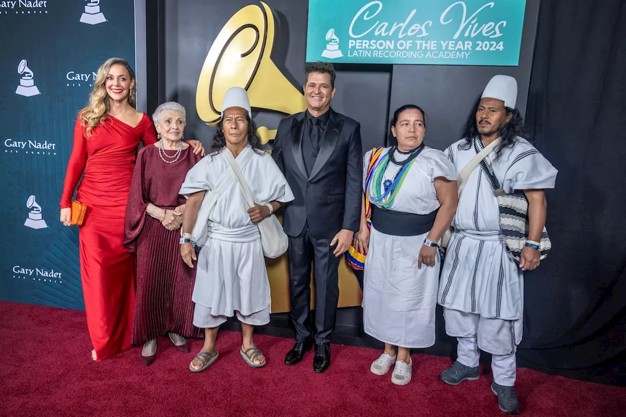 Carlos Vives es coronado como la Persona del Año de los Latin Grammy con fiesta colombiana