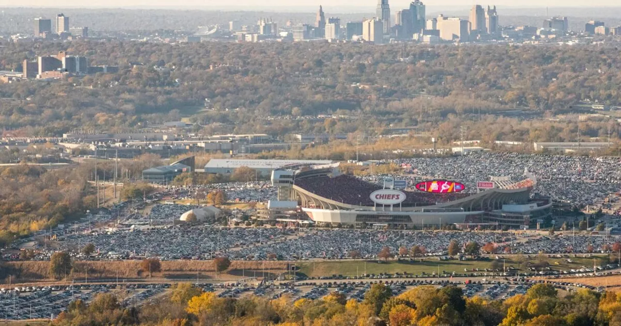 Kansas City Chiefs hires firm to look at possible relocation from Arrowhead